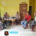 Kapolsek Sengah Temila Pererat Sinergitas dengan Pemerintah Desa melalui Kunjungan Silaturahmi