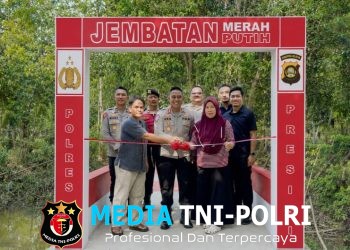Kapolres OKI Resmikan Jembatan Merah Putih, Wujud Nyata Pengabdian Polri untuk Konektivitas Desa