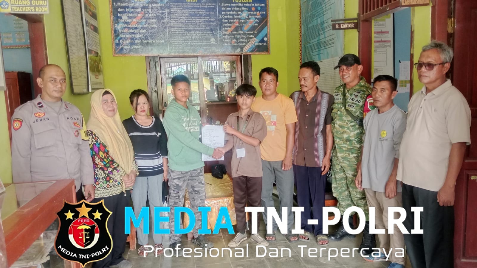 Bhabinkamtibmas Polsek Sungkai Utara Berhasil Mediasi Perselisihan Dua Pelajar, Sepakat Berdamai Secara Kekeluargaan