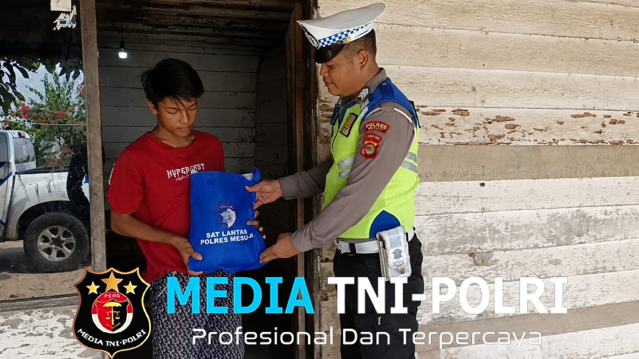 Jumat Curhat Sat Binmas Polres Mesuji Dengar Aspirasi warga dan Salurkan Bantuan Sosial