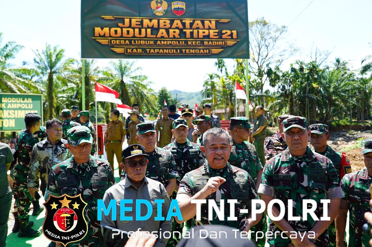 Pangdam I/BB Dampingi KASAD Resmikan Jembatan Modular Type 21 di Desa Lubuk Ampolu