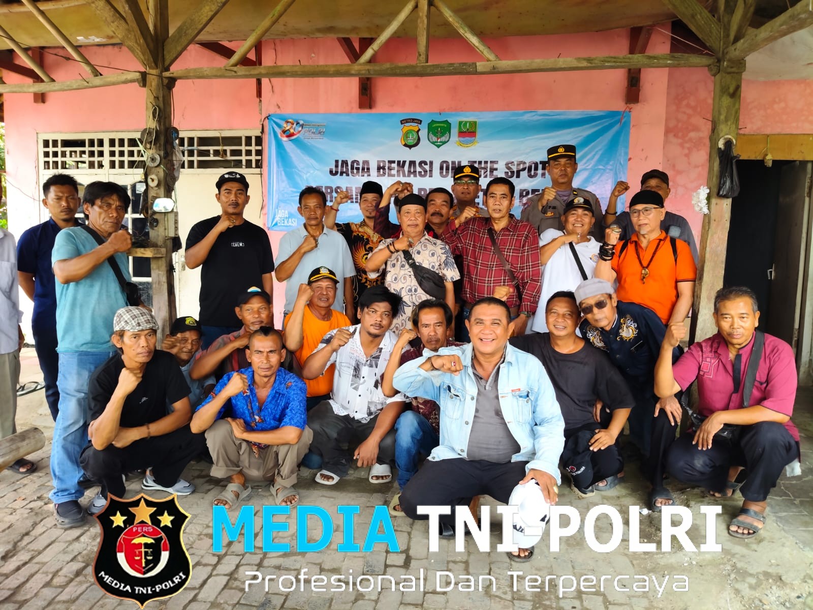 Jaga Bekasi On The Spot, Kapolsek Kedungwaringin Ajak Warga Perkuat Keamanan Lingkungan