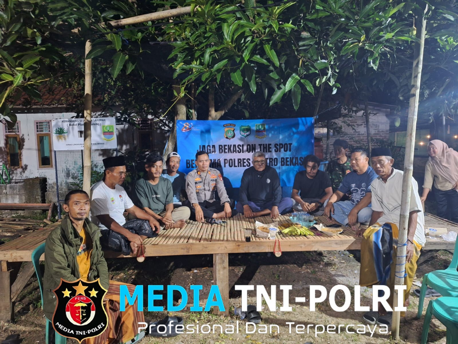 Dini Hari di Kedung Bokor, Jaga Bekasi On The Spot Hadirkan Polisi Lebih Dekat dengan Warga Pesisir