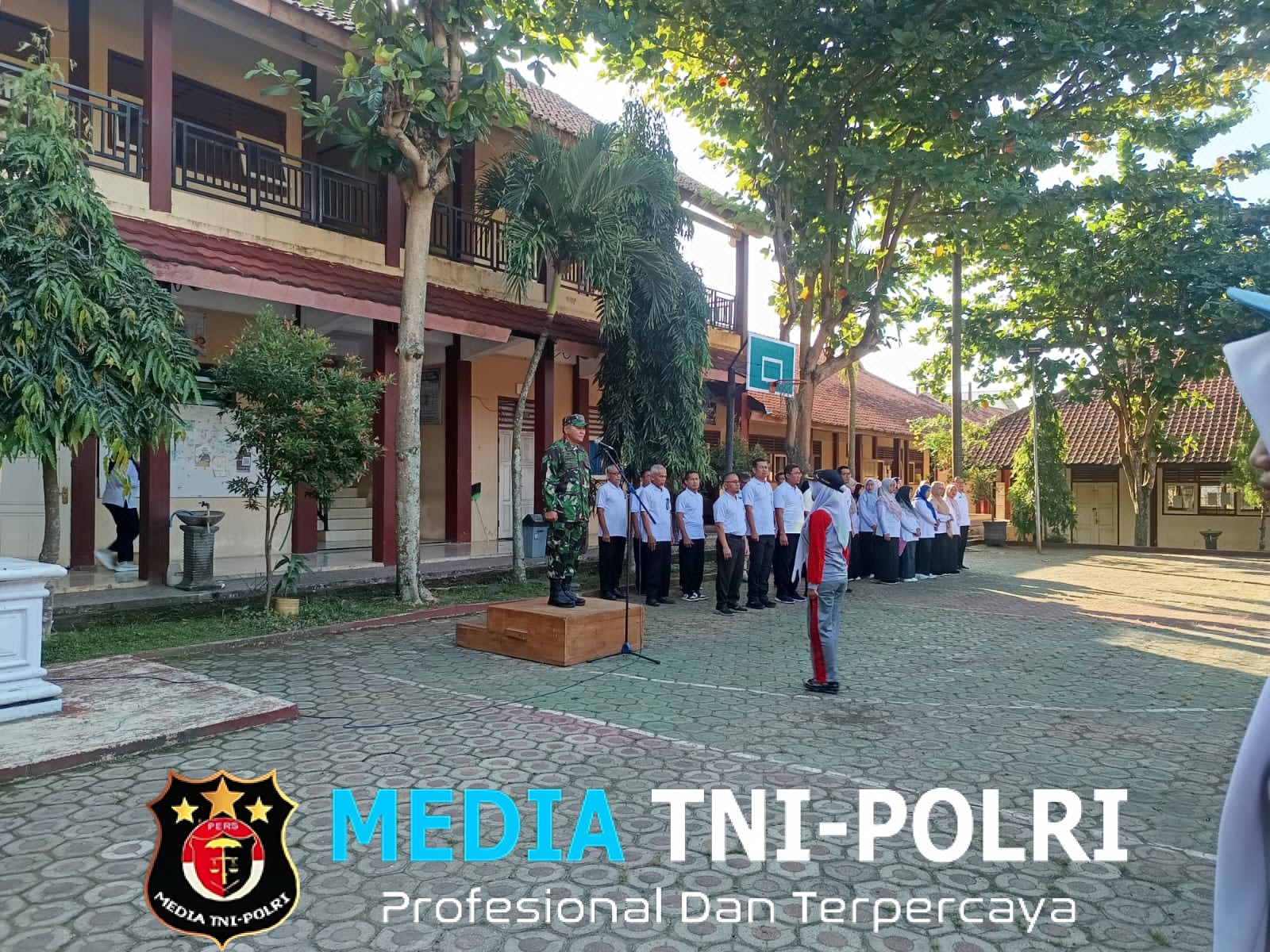 Koramil Klego Gembleng 300 Siswa SMK N 1 Klego, Tanamkan Disiplin dan Jiwa Nasionalisme
