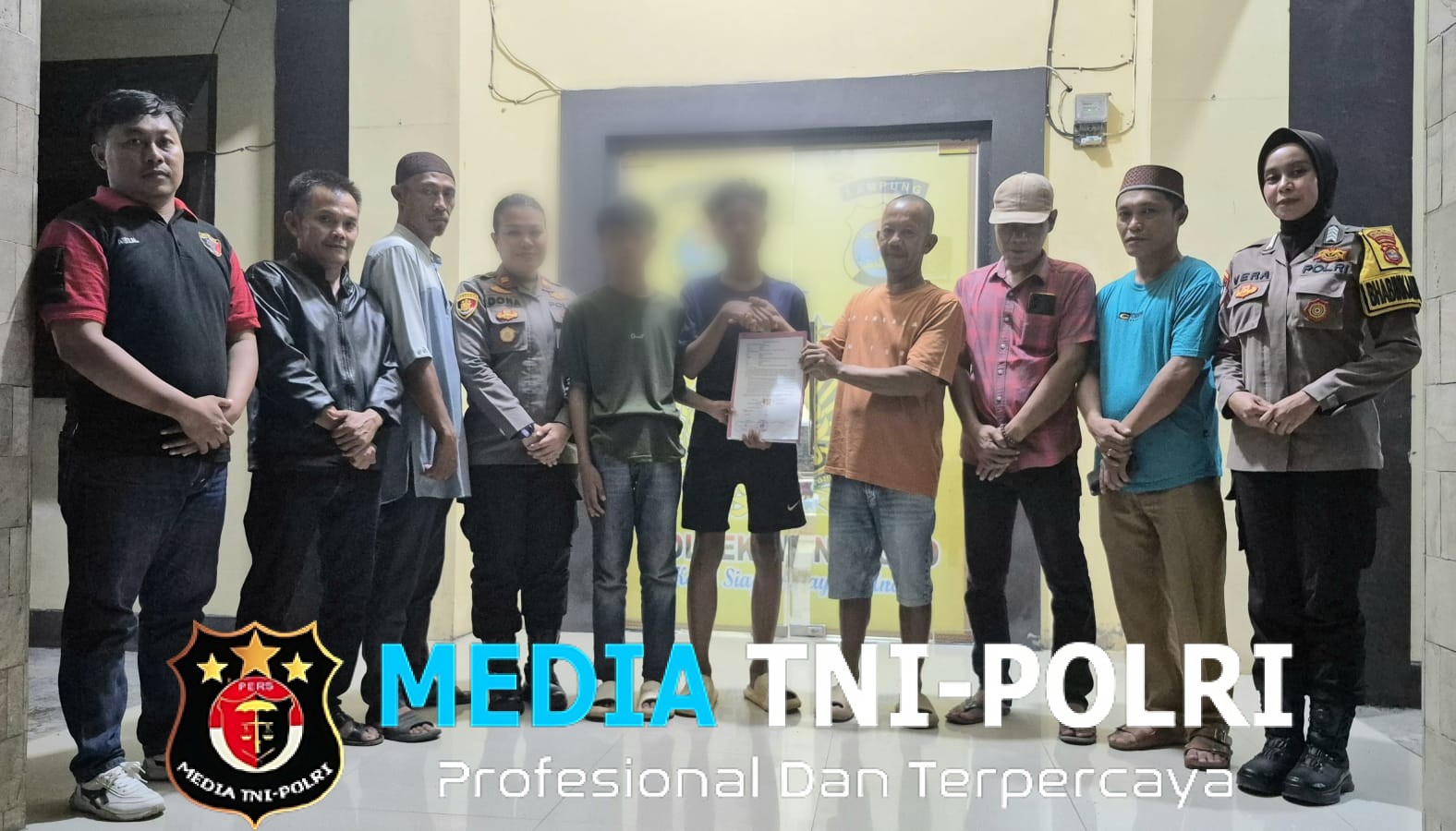 Polsek Wonosobo Fasilitasi Rembuk Pekon, Kasus Dugaan Pencurian Ayam Diselesaikan Melalui Restorative Justice