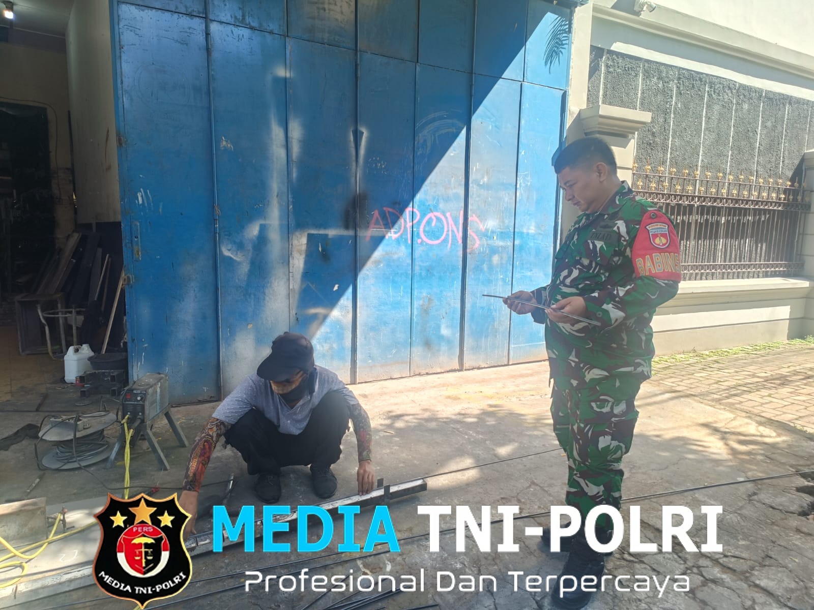 Serka Rochani, Menyapa dari Hati ke Hati, Babinsa Bangun Keakraban Bersama Warganya