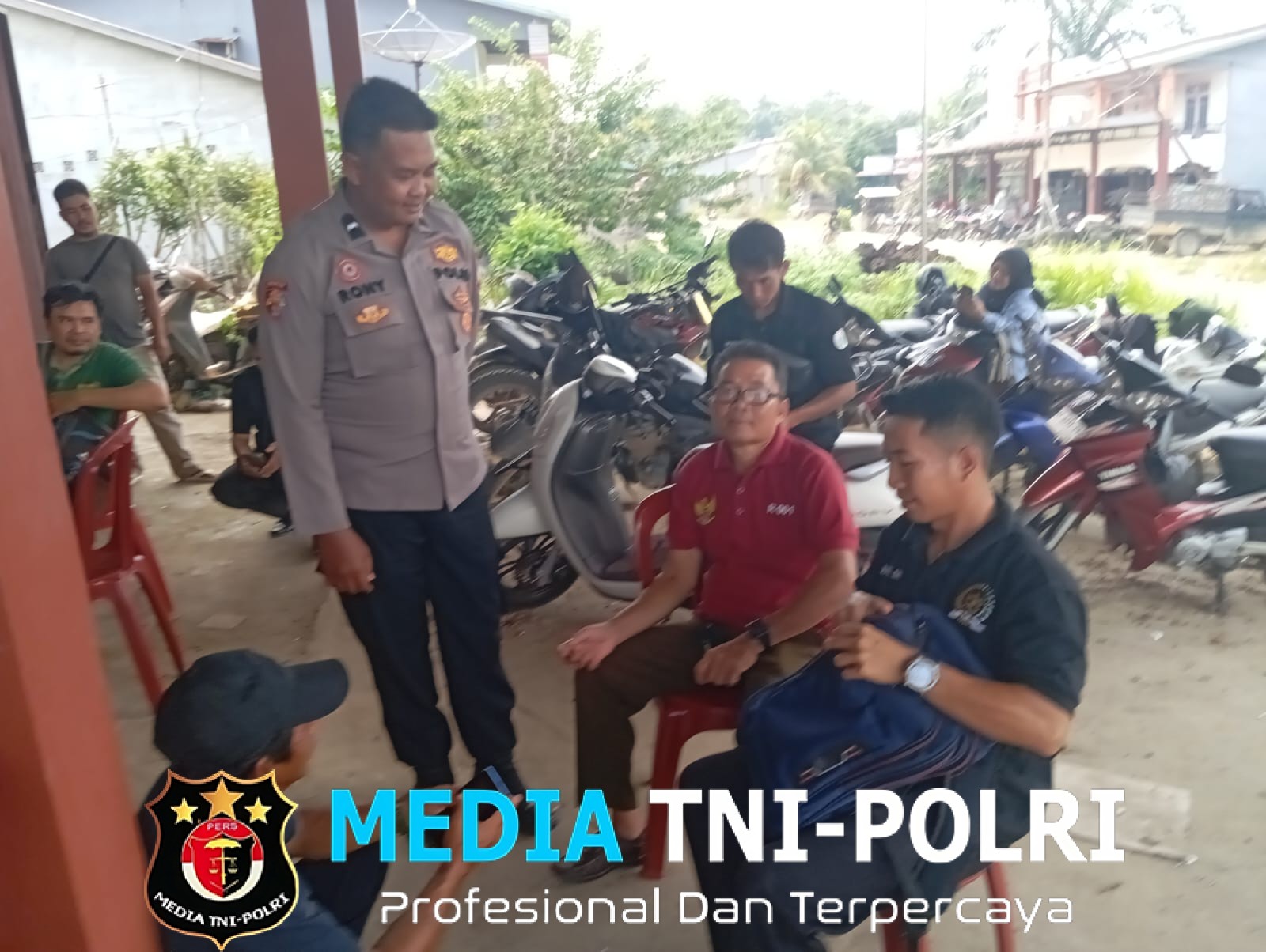 Jitu! Polsek Kuala Behe Manfaatkan Momen Kumpul Warga untuk Edukasi Keamanan