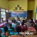 Babinsa Melaksanakan Komunikasi Sosial bersama masyarakat di Desa Binaan