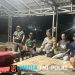 Jaga Jakarta Jaga Bekasi, Bhabinkamtibmas Sukatenang Sambangi Pos Kamling Warga Sukawangi