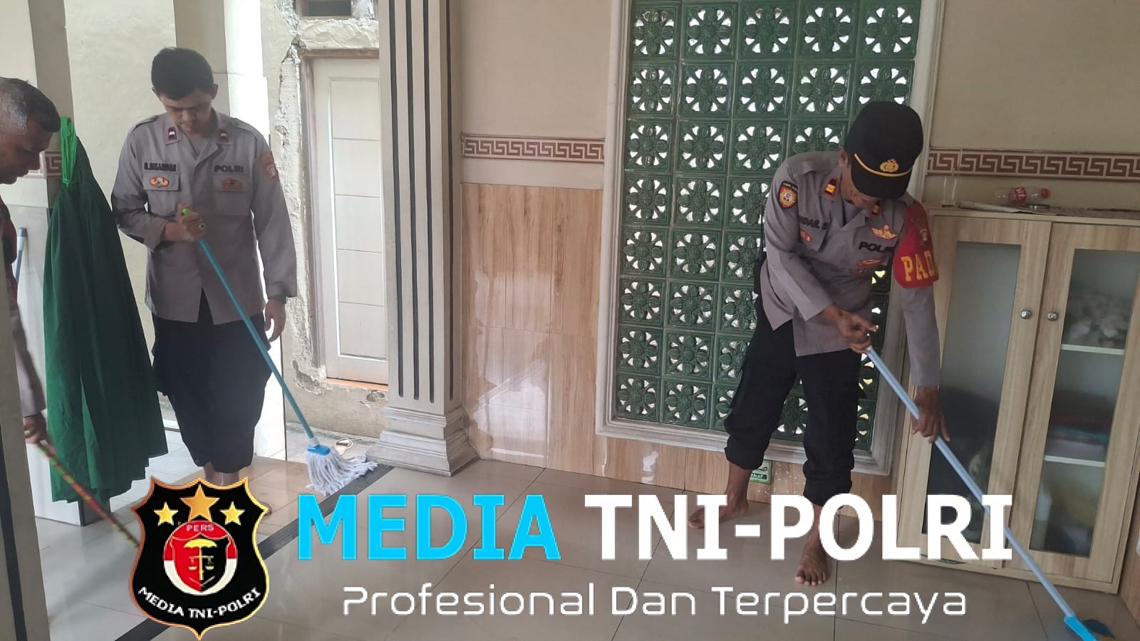 Jaga Jakarta Jaga Bekasi, Polsek Cikarang Utara Gelar Bhakti Religi di Masjid Nurul Yaqin