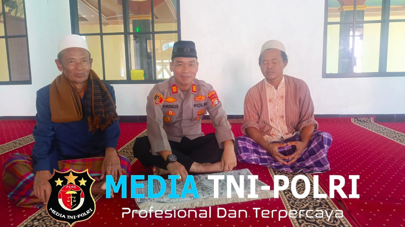 Jaga Jakarta Jaga Bekasi, Kapolsek Tambelang Safari Jumat dan Serap Aspirasi Warga Sukamaju