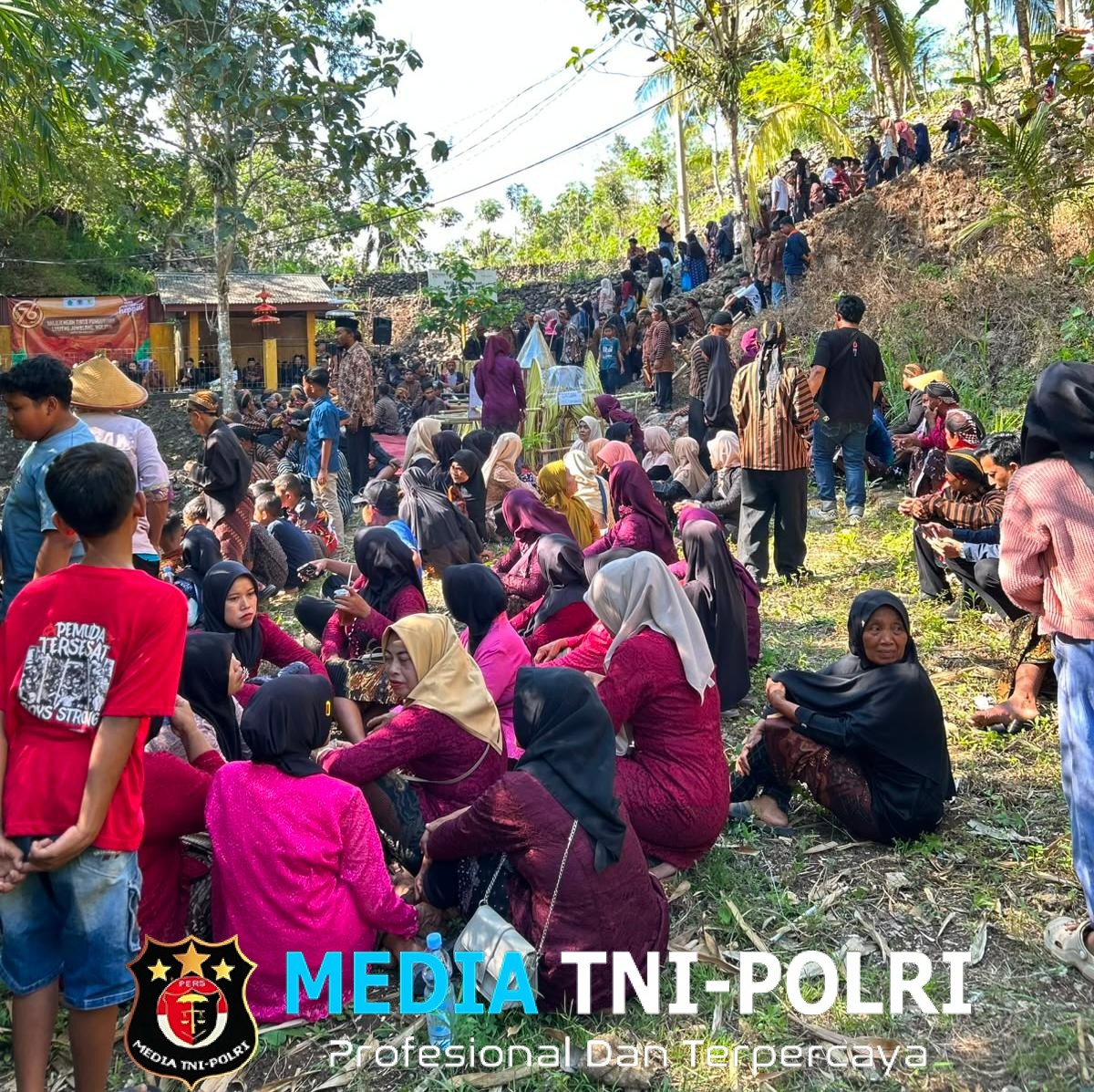 Lestarikan Tradisi Leluhur, Grebeg Suran dan Kirab Tumpeng Luweng Meriah Digelar di Paranggupito dengan Pengamanan Polri-TNI