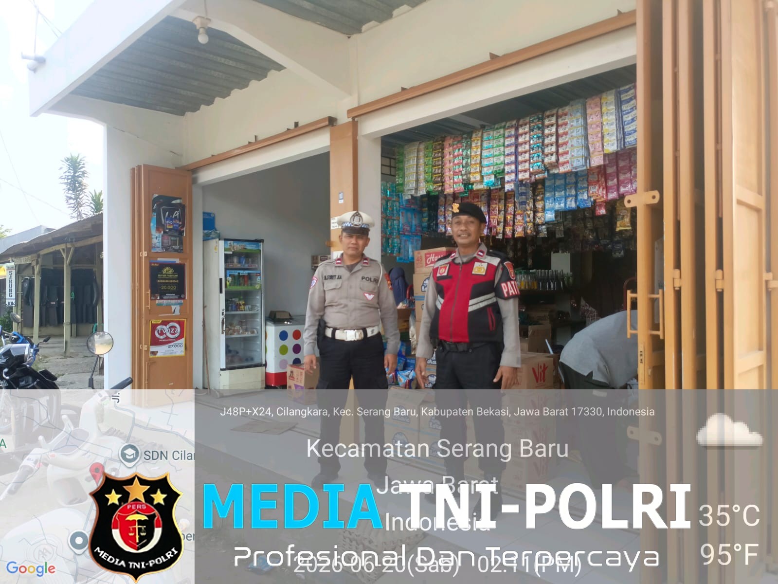 Patroli Preventif Jalan Kaki, Polsek Serang Baru Sambangi UMKM dan Toko Sembako di Cilangkara