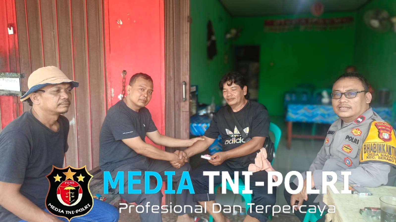 Jaga Jakarta Jaga Bekasi On The Spot, Bhabinkamtibmas Nagacipta Ajak Warga Aktifkan Ronda Malam