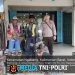 Bangun Kedekatan dengan Masyarakat, Personel Polsek Ngabang Sambangi Tukang Ojek dan Parkir Saat Patroli Siang