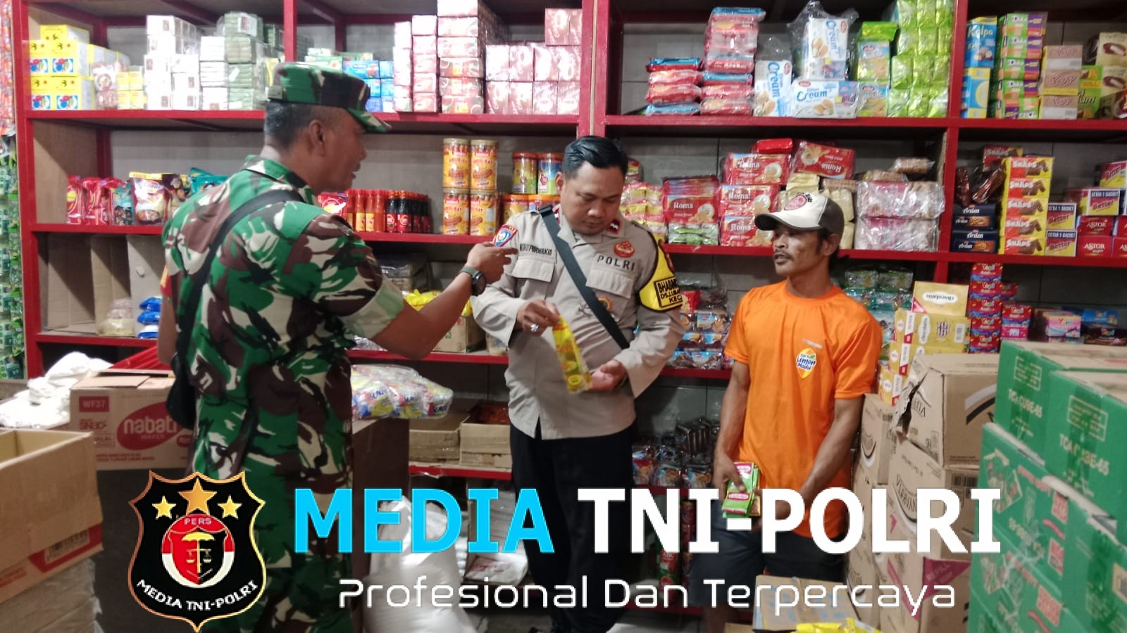 Jaga Bekasi On The Spot, Polsek Setu Pantau Harga Sembako dan Imbau Pedagang Tak Menimbun Barang