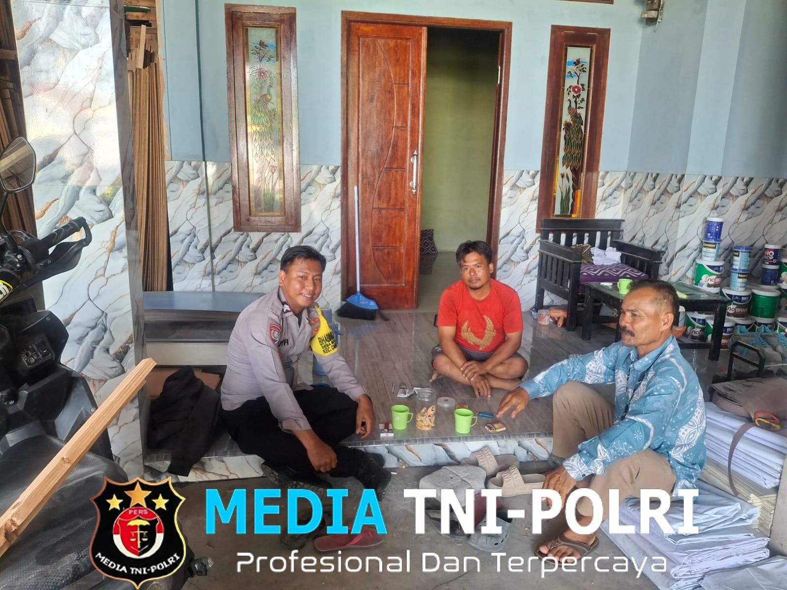 Jaga Jakarta Jaga Bekasi, Bhabinkamtibmas Setialaksana Ajak Warga Rawat Kerukunan dan Lindungi Anak