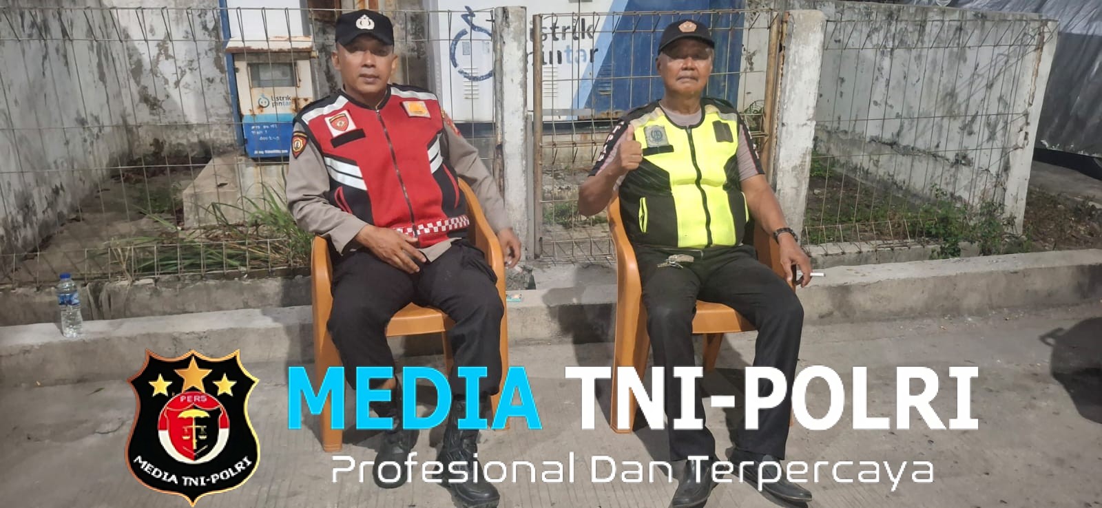 Jaga Jakarta Jaga Bekasi, Kapolsubsektor PUP Babelan Pantau Poskamling Bersama Warga