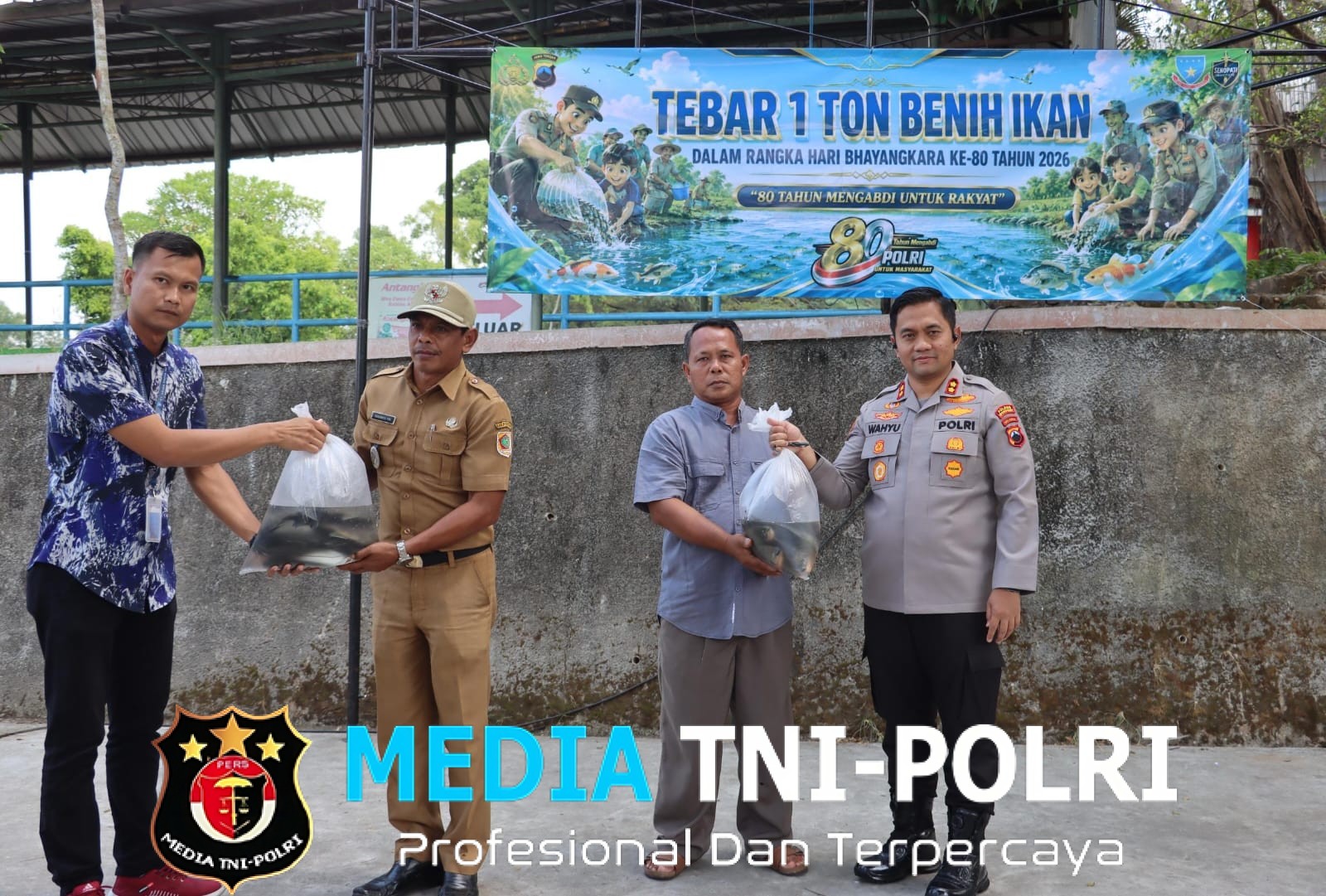 Polres Wonogiri Tebar 1 Ton Benih Ikan di Waduk Gajah Mungkur, Wujud Pengabdian Hari Bhayangkara ke-80