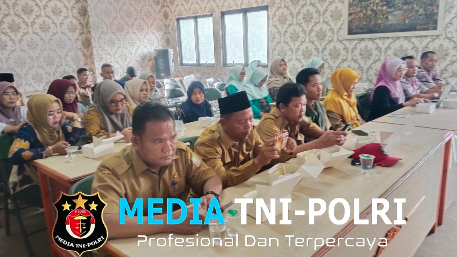 Polsek Bojongmangu Dukung KKN STIKes Mitra Keluarga untuk Masyarakat Lebih Sehat