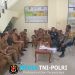 Jaga Jakarta Jaga Bekasi, Bhabinkamtibmas Polsek Serang Baru Sambangi Kantor Desa Cilangkara
