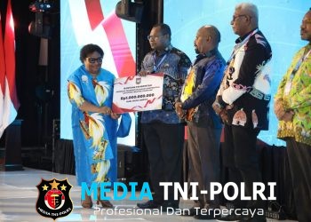 Wamendagri Ribka Haluk Apresiasi Pemda Berprestasi di Papua, Dorong Peningkatan Tata Kelola Pemerintahan