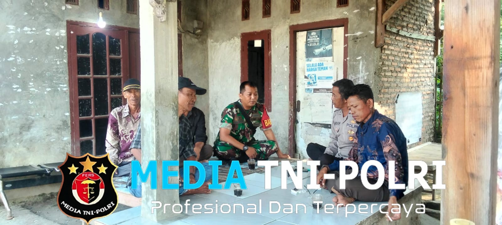 Jaga Jakarta Jaga Bekasi, Bhabinkamtibmas Karangharja Ajak Warga Perkuat Kepedulian Lingkungan