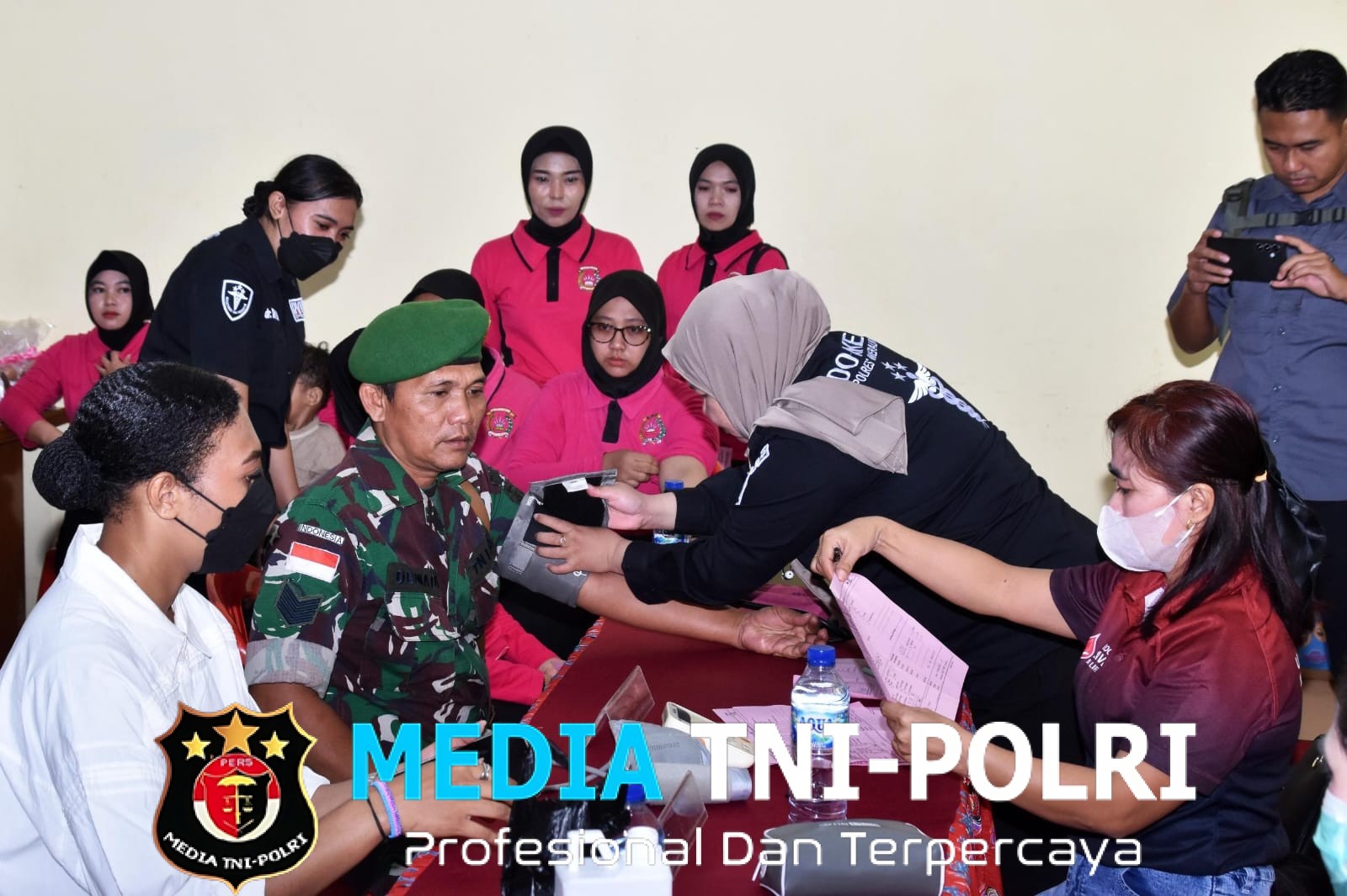 Sambut Hari Bhayangkara ke-80 Personel Kodim 1707/Merauke Ikut Donor Darah Untuk Kemanusiaan