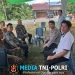 Sambang Dialogis di Jam Istirahat, Polsubsektor Jelimpo Sampaikan Himbauan Antisipasi Kejahatan