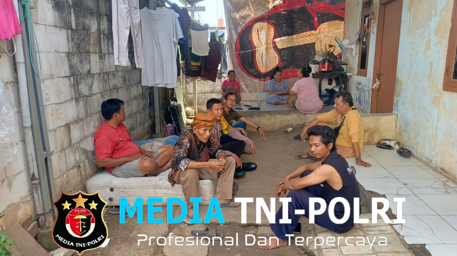 Bhabinkamtibmas Jejalenjaya Sambangi Kontrakan dan Kos di Kampung Kebon