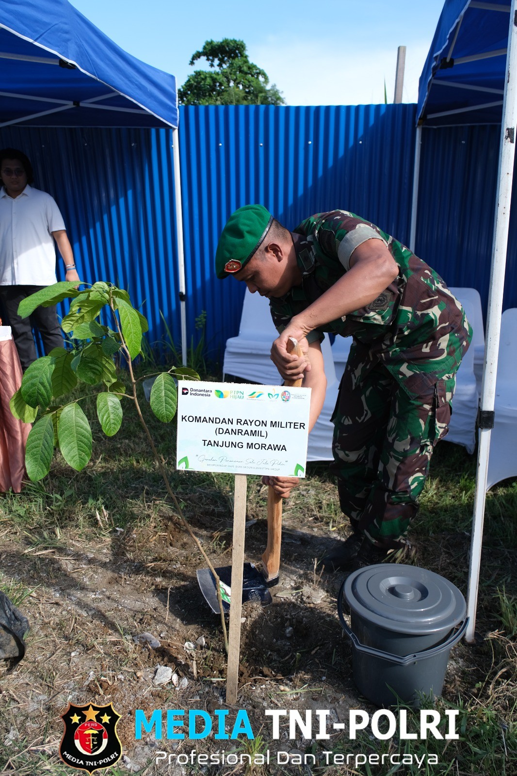 PTPN I Regional 1 dan Forkopimcam Tanjung Morawa Tanam 300 Pohon Peringati Hari Bumi dan HUT Deli Serdang ke-80