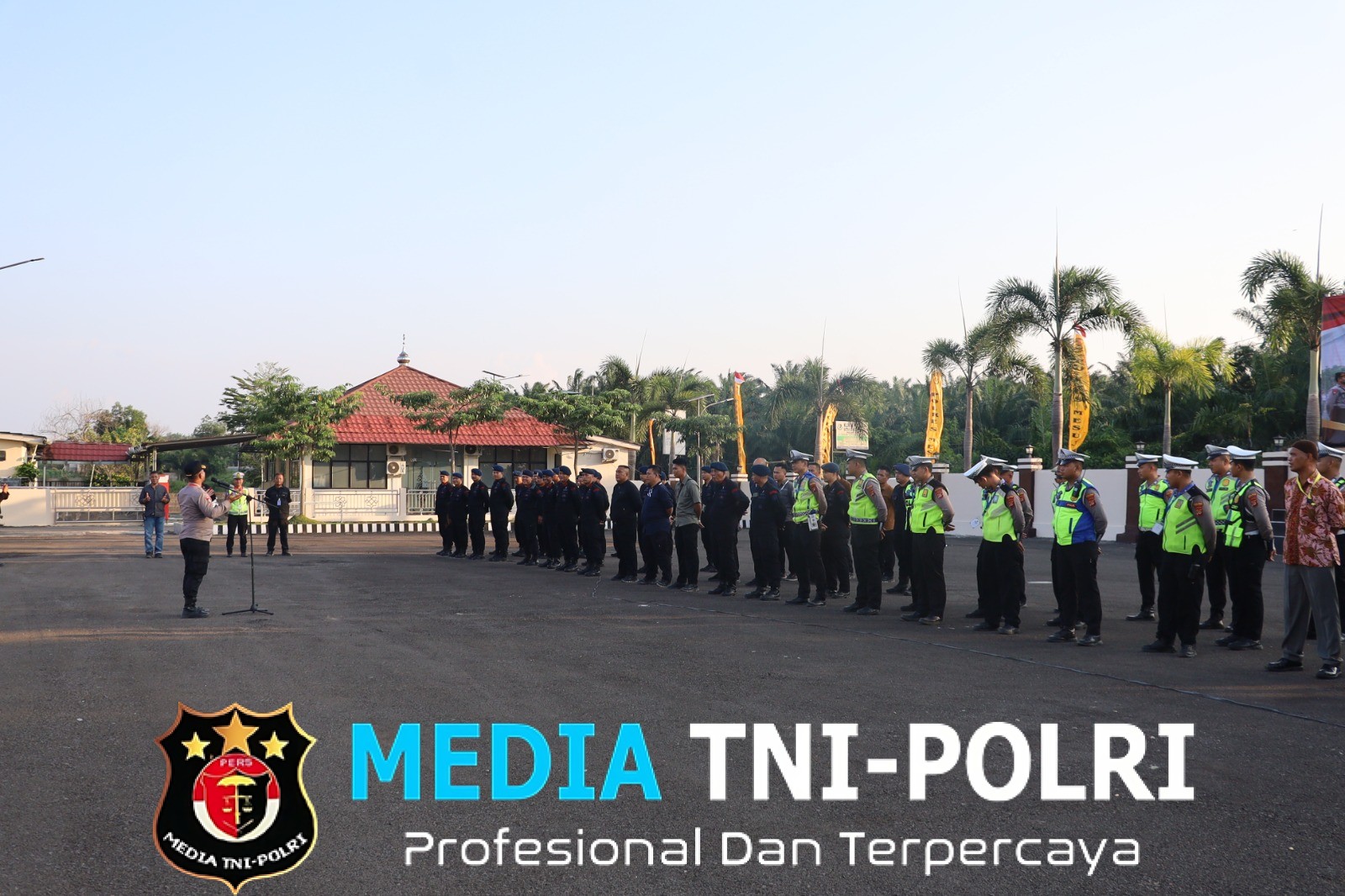 Jajaran Polres Mesuji Bersama Polda Lampung Sukses dan Lancar Laksanakan Pengamanan Kunjungan Presiden Republik Indonesia ke‑7 di Wilayah Kabupaten Mesuji