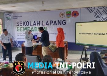 Jaga Jakarta Jaga Bekasi, Polsek Babelan Hadiri Sekolah Lapangan Gempa Bumi di Muara Bakti