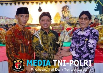 Bupati Pringsewu Riyanto Pamungkas Hadiri Bersih Desa Di Pekon Parerejo