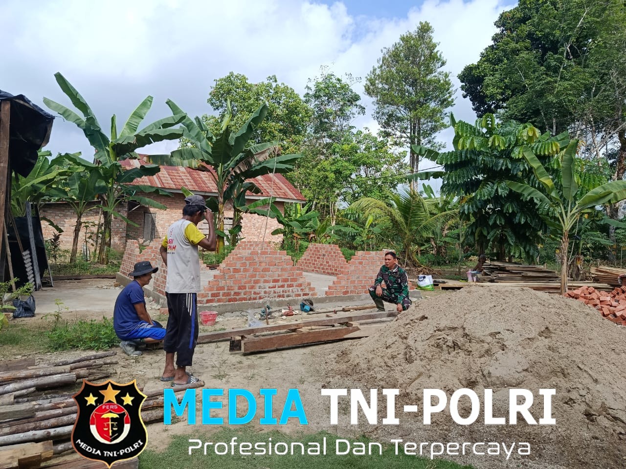 Tahap Demi Tahap RTLH Terus Dikebut, Karya Bakti Skala Besar Kodim 0420/Sarko Wujudkan Rumah Layak Huni untuk Warga Pelawan