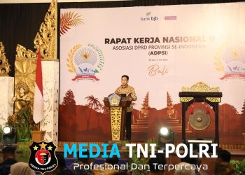 Wamendagri Wiyagus Tegaskan Pentingnya Peran DPRD Provinsi Perkuat Tata Kelola SDA dan Kemandirian Fiskal Daerah