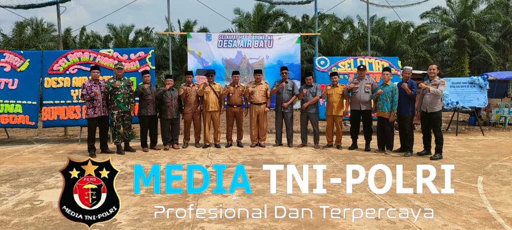 Babinsa Koramil 420-08/Tabir Hadiri Perayaan Hari Jadi Ke-41 Desa Air Batu, Wujud Sinergi TNI Bersama Masyarakat