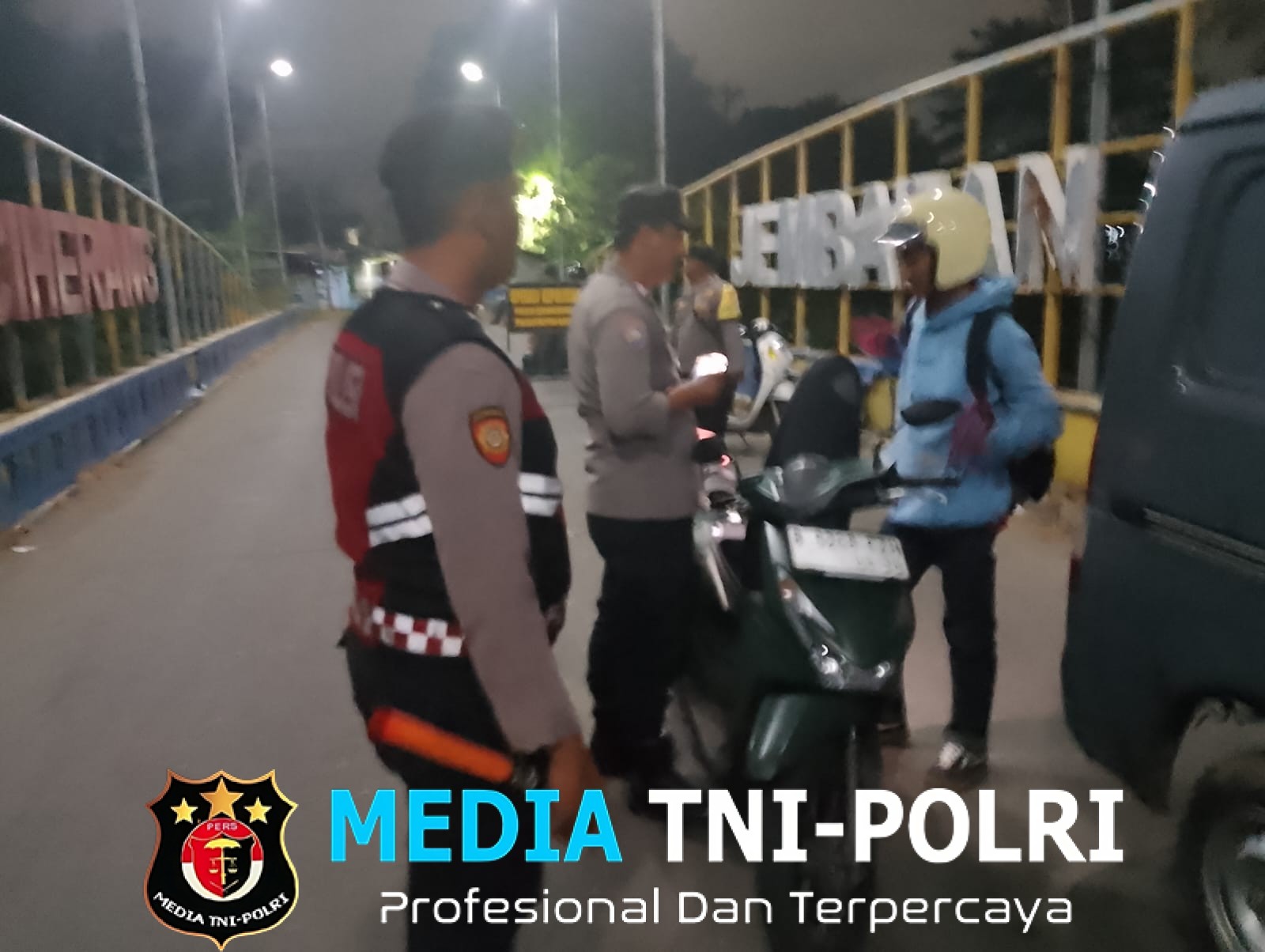 Jaga Jakarta Jaga Bekasi, Polsek Cabangbungin Periksa Puluhan Kendaraan dalam Operasi Kejahatan Jalanan