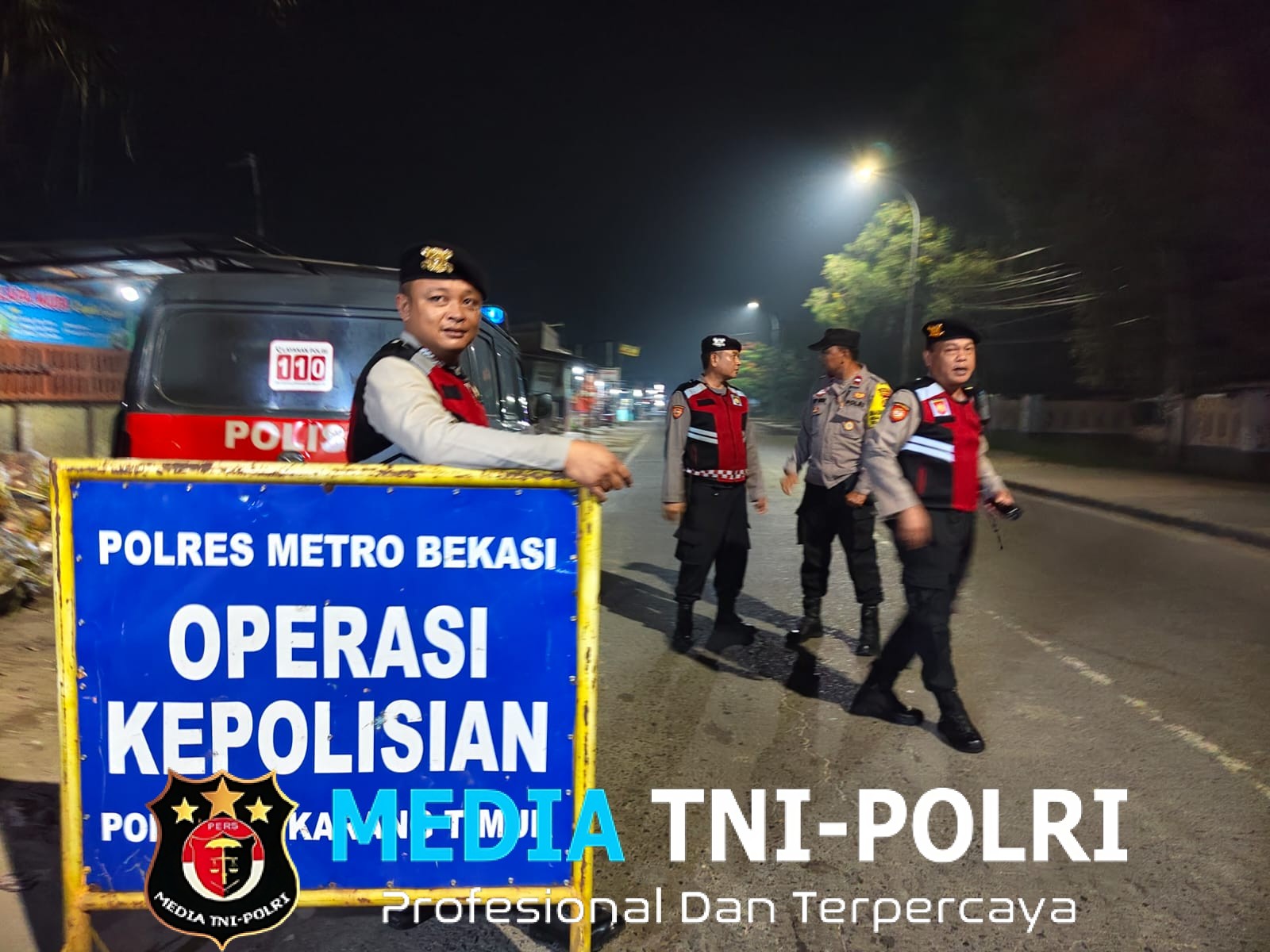 Polsek Cikarang Timur Gelar Operasi Kejahatan Jalanan di Jalan Citarik Raya Dalam Rangka Jaga Jakarta Jaga Bekasi