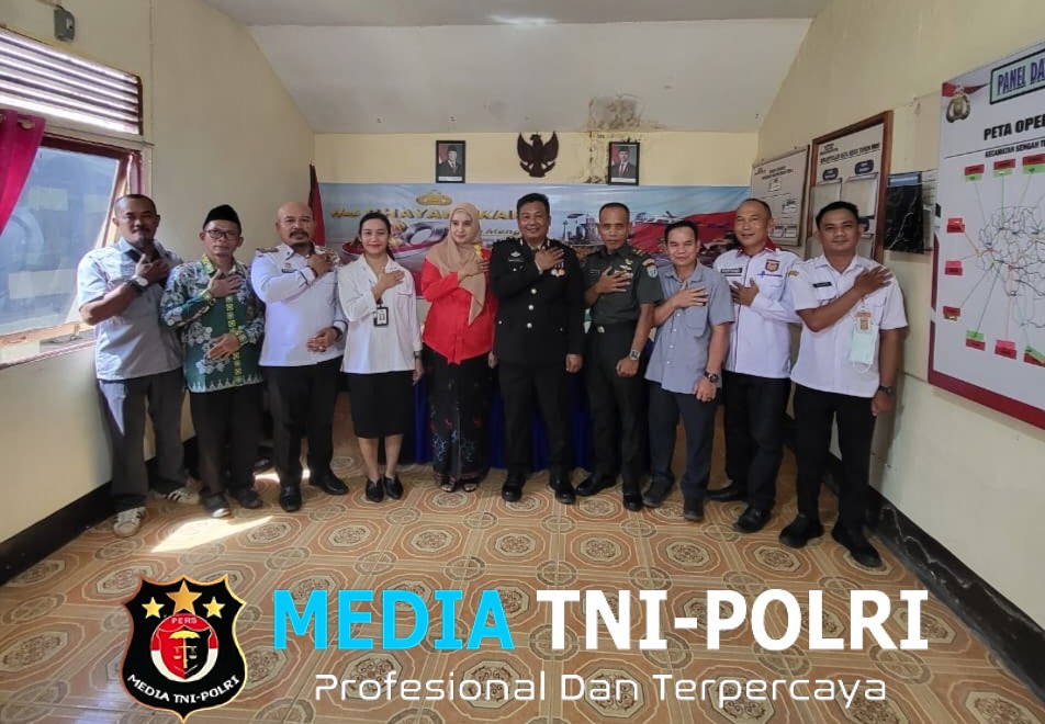 Harmoni Sinergitas di Sengah Temila Polsek Gelar Syukuran Hari Bhayangkara ke-80 Penuh Kekeluargaan