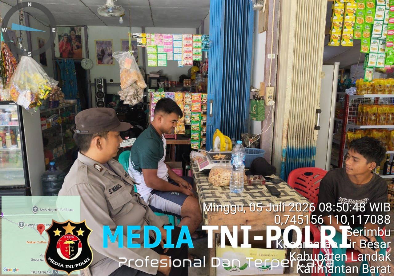 Cuaca Cerah Iringi Patroli Dialogis Polsek Air Besar, Warga Diajak Waspada Berbagai Modus Kejahatan