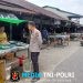 Sentuhan Humanis di Tengah Patroli Polisi Sapa Penjual Ikan, Polisi Ingatkan Keamanan dan Ketertiban