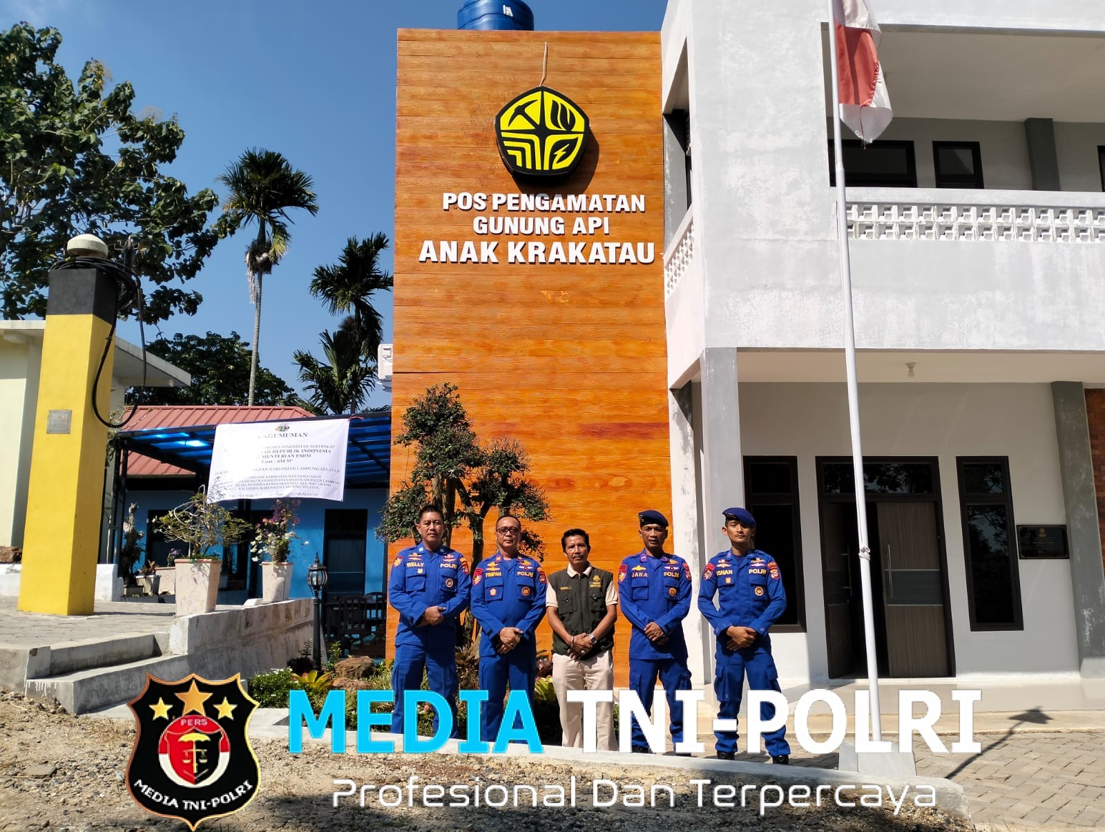 Polairud Polres Lampung Selatan Pantau Aktivitas Gunung Anak Krakatau, Warga Diimbau Tak Percaya Hoaks