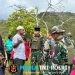 Bahu-Membahu dengan warga, Pos Walesi Satgas Pamtas RI-PNG Kewilayahan Yonif 645/Gardatama Yudha Bersama Warga Asolipele Gelar Gotong Royong Pemakaman
