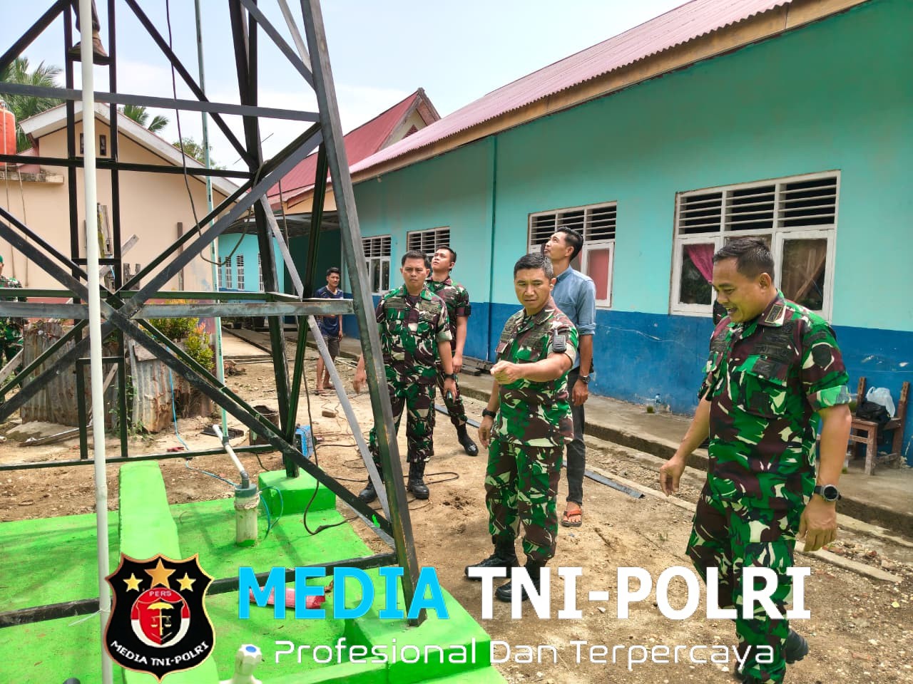 Dandim 0420/Sarko Tinjau Pembuatan Sumur Bor di SDN 107, Wujud Nyata Karya Bakti TNI AD untuk Rakyat