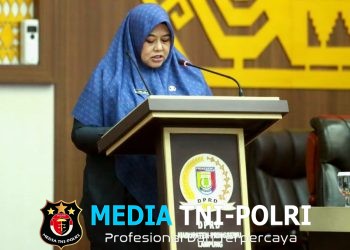Wakil Bupati Umi Laila Sampaikan Jawaban Bupati Atas Pemandangan Umum Fraksi-fraksi DPRD Pringsewu
