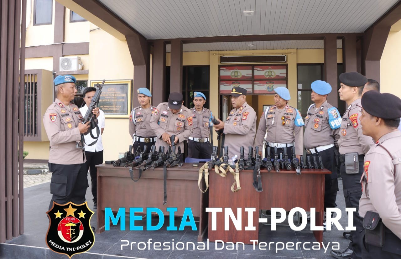 Sipropam Polres Tulang Bawang Barat Laksanakan Pemeriksaan Berkala Senpi Dinas Milik Personel Polres dan Polsek