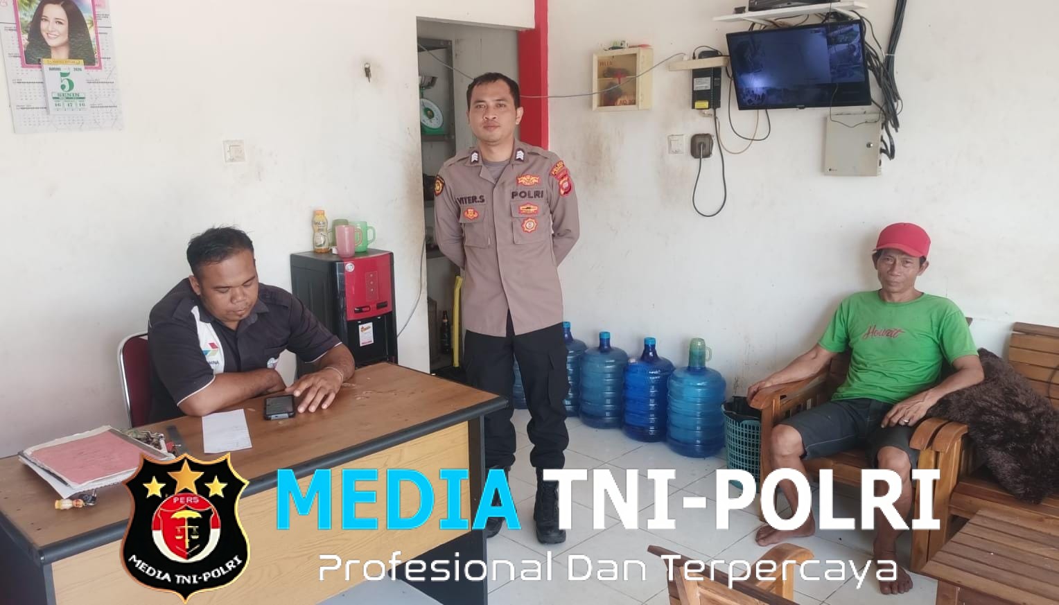 Patroli Siang Polsek Menjalin Perkuat Kehadiran Polisi dan Ajak Warga Jaga Kamtibmas