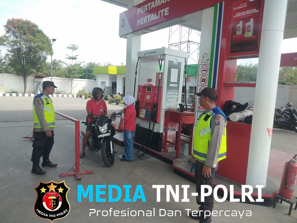 Guna Menjaga Keamanan Wilayah, Polsek Padang Tualang Rutin Melaksanakan Patroli Obyek Vital Pada SPBU