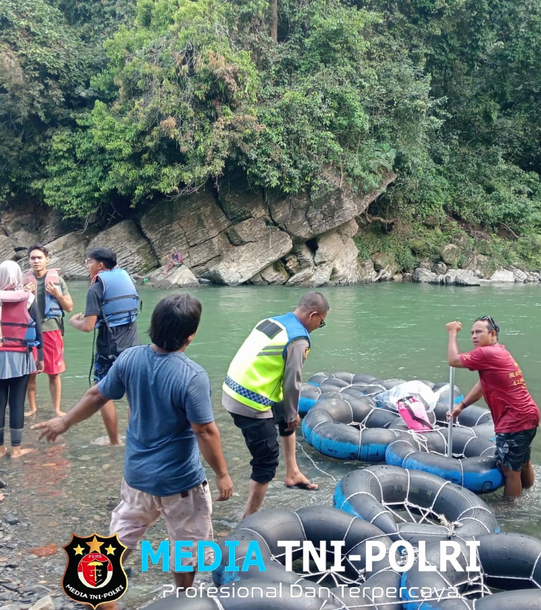 Patroli Humanis di Eko Wisata Tangkahan, Polsek Padang Tualang Imbau Pengunjung Utamakan Keselamatan